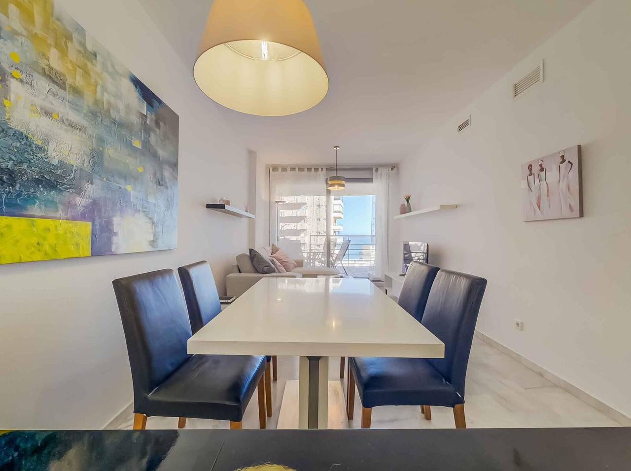 Apartamento entero, Apartamento 'Beach View Challenge' con vistas al mar, Wi-Fi y aire acondicionado. in Torreblanca (Fuengirola), Fuengirola
