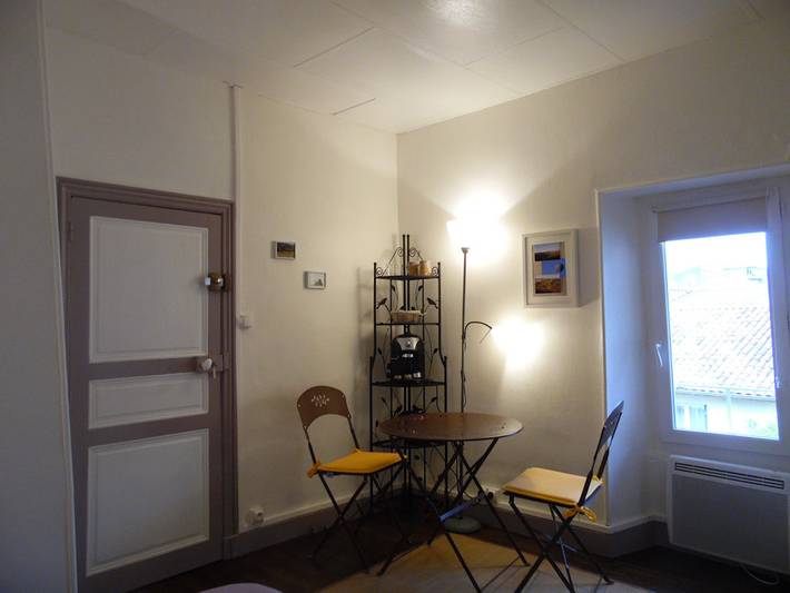 Location de vacances pour 2 personnes, avec jardin, animaux acceptés dans le Puy-de-Dôme - 4