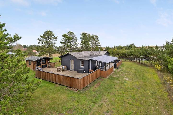 Feriehus for 6 personer, med Terrasse i Sæby