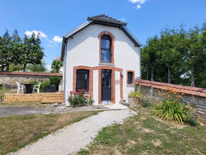 Gîte pour 4 personnes, avec terrasse et jardin dans Haute-Saône - 2