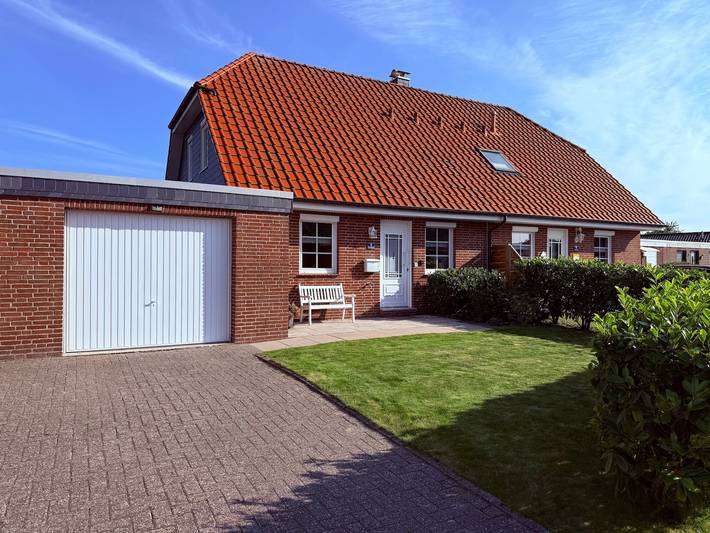 Ferienhaus für 4 Personen, mit Terrasse und Garten in Berumbur - 2