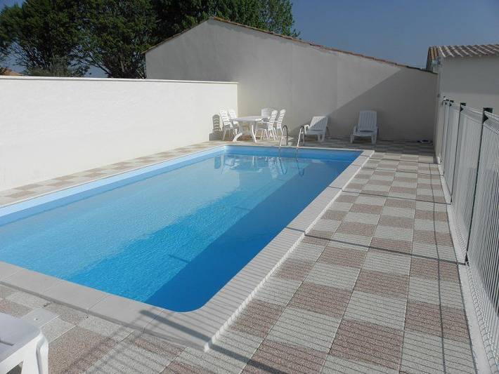 Gîte pour 8 personnes, avec jacuzzi et piscine ainsi que jardin et terrasse en Nouvelle-Aquitaine - 2