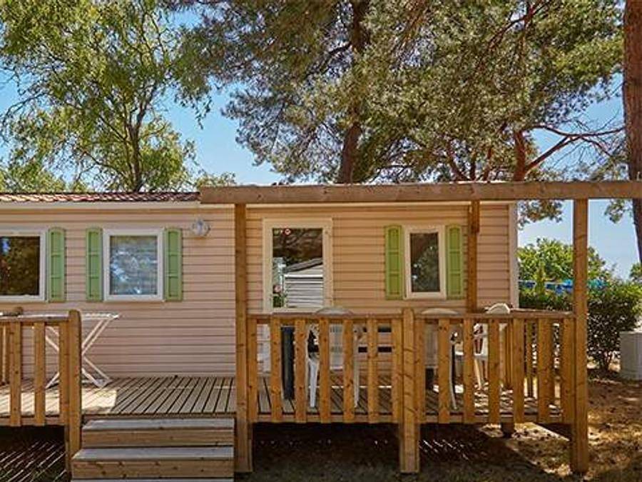Camping Coeur de Vendée - Mobilhome 4 personnes - Comfort | 2 Ch. | 4 Pers. | Terrasse surélevée in La Boissière-de-Montaigu, Vallée de la Loire