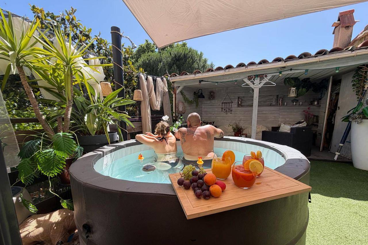 Le Magnolia in Canet (Hérault), Côte méditerranéenne (France)