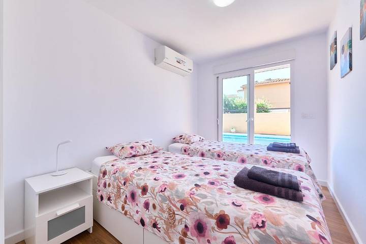 Casa rural para 6 personas, con vistas además de jardín y piscina en Busot - 2