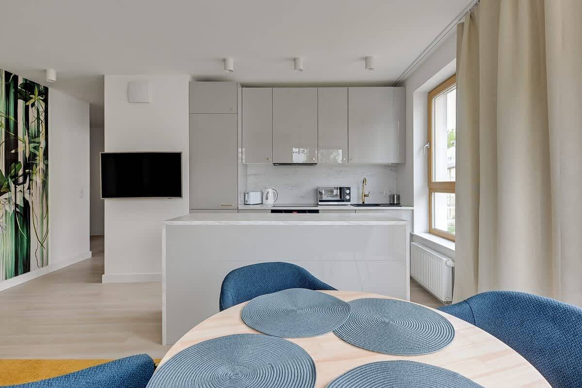 Ganze Wohnung, Ferienwohnung für 6 Personen mit Balkon/Terrasse in Zoppot, Dreistadt