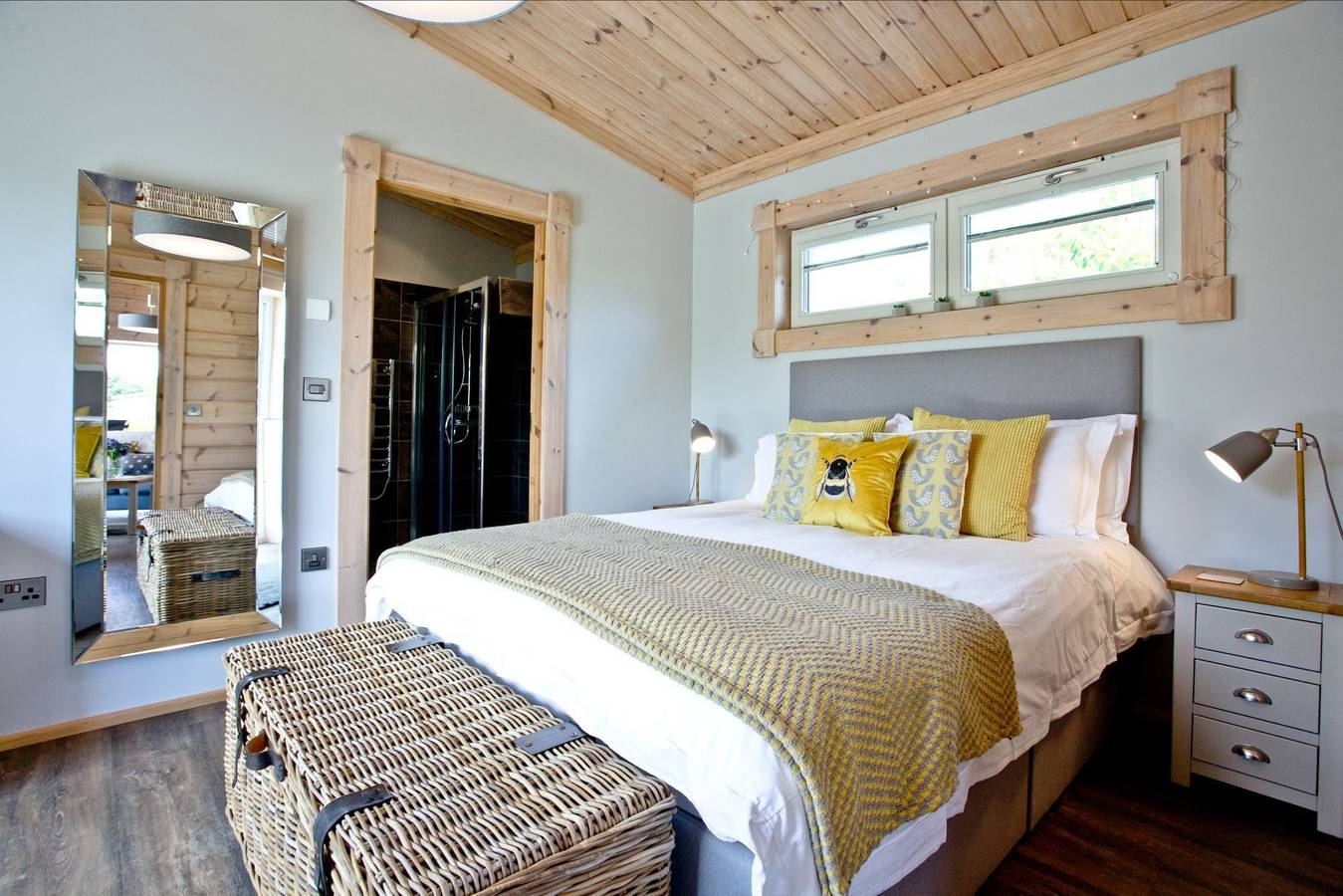 Broadpath, Great Field Lodges in Braunton, Devon