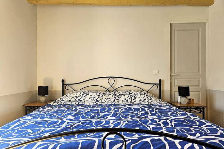 Location de vacances pour 10 personnes, avec jardin à Mayrinhac-Lentour - 4