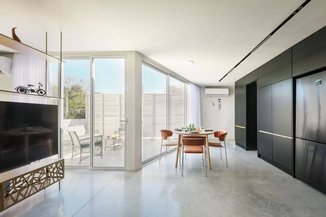 Appartamento intero, Modern Studio Apt with Balcony in Tel Aviv, Distretto di Tel Aviv