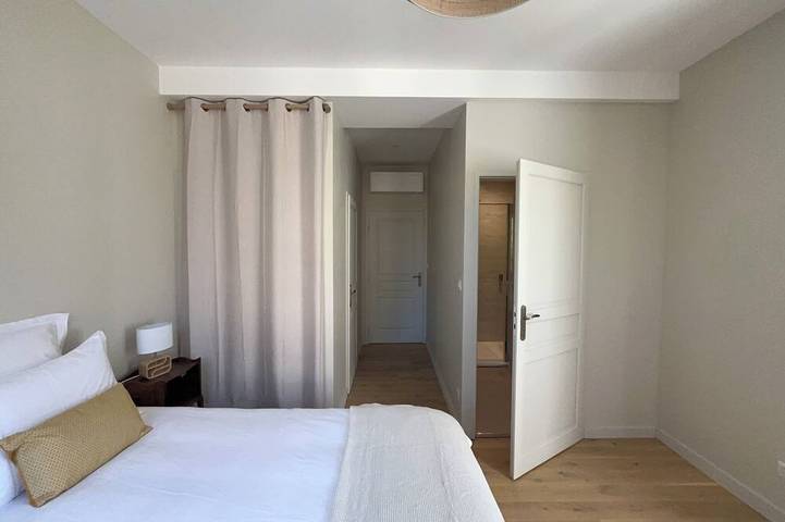 Gîte pour 6 personnes, avec terrasse dans Office De Tourisme De Savigny Sur Orge - 2