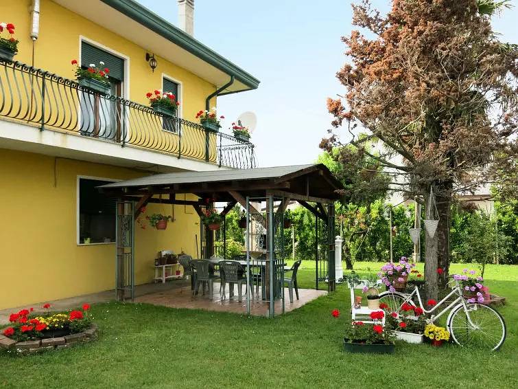 Appartement entier, 4 Pièces 6 Personnes in Eraclea, Province de Venise