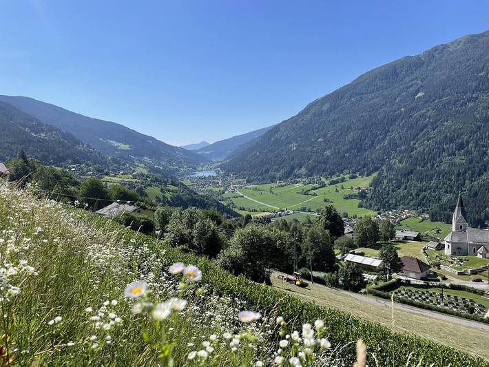 Ganze Ferienwohnung, Sonnenblick in Radenthein, Bezirk Spittal an der Drau