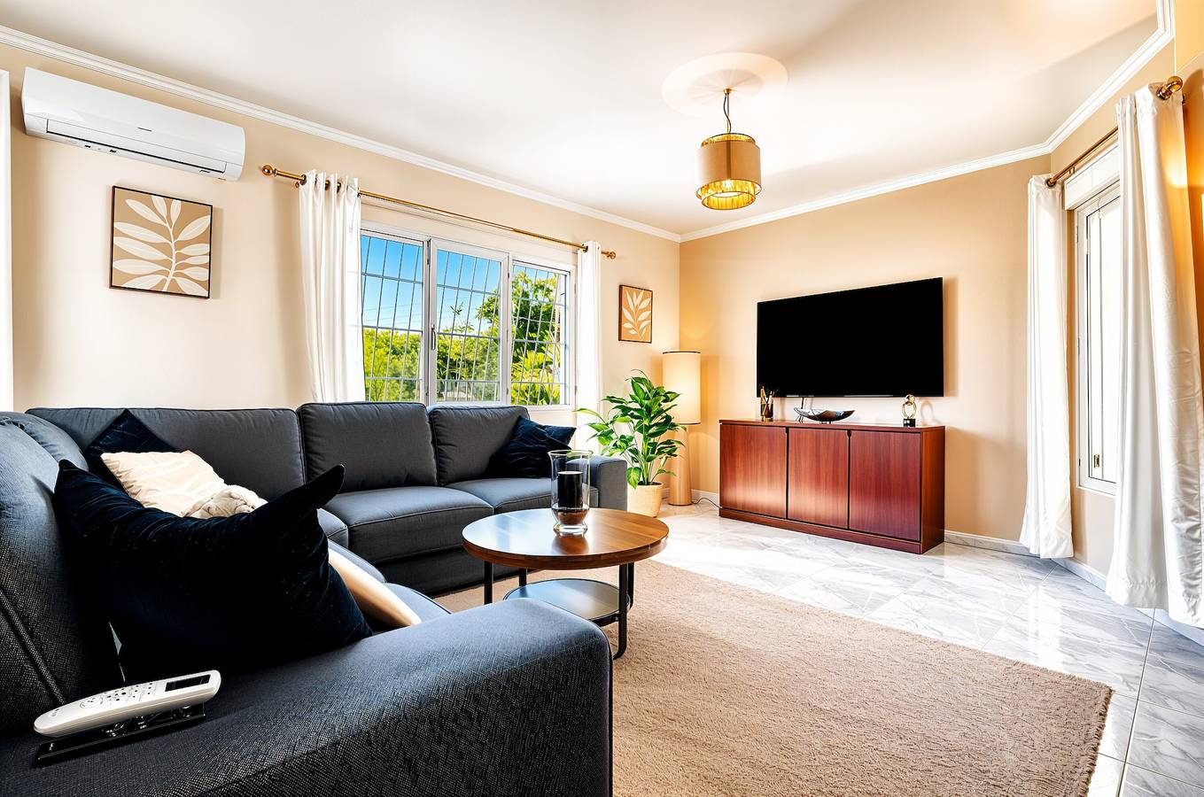 Villa 'De Golf Hoyo 19' avec piscine privée, Wi-Fi et climatisation in Busot, Costa Blanca
