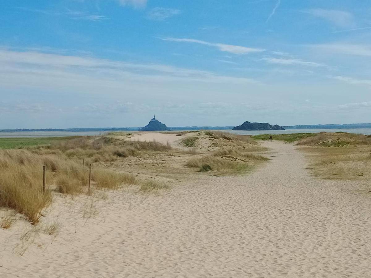 Three-Bedroom House in Genêts, Baie du Mont-Saint-Michel
