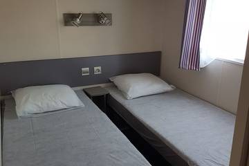 Camping pour 6 Personnes dans Grandcamp-Maisy, Région de Bayeux, Photo 1