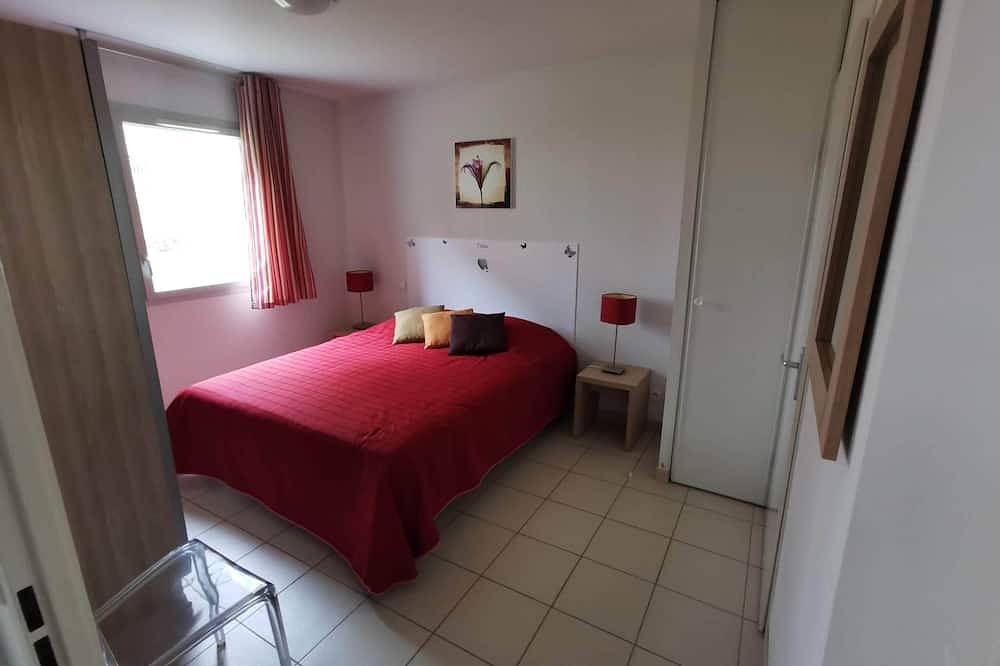 Apartamento entero, T2 Pmr Balcony in Residence with Swimming Pool B17 in Salies-de-Béarn, Béarn