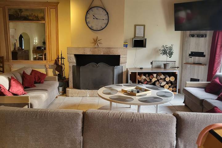 Gîte pour 15 personnes, avec jacuzzi et jardin, animaux acceptés à Cellettes - 4