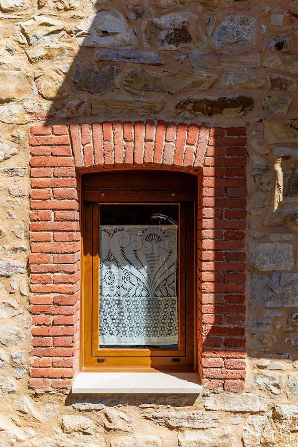 Casa rural para 5 personas, con vistas además de piscina y jardín en Crémenes - 3