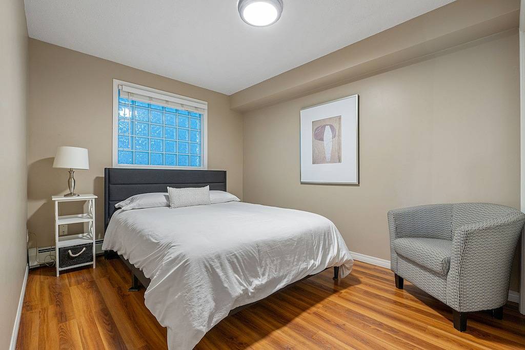 Ganze Wohnung, Roomy 3-Bed Downtown, Ac, Heated Underground Parking, Near Saddledome & Stampede in Calgary, Kanadische Rocky Mountains