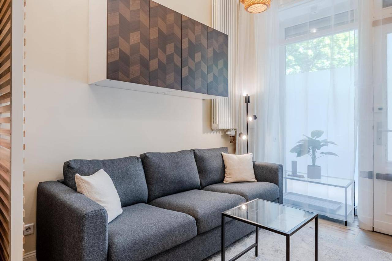 Ganze Wohnung, Two-Bedroom Apartment in Kreuzberg Berlin, Berlin