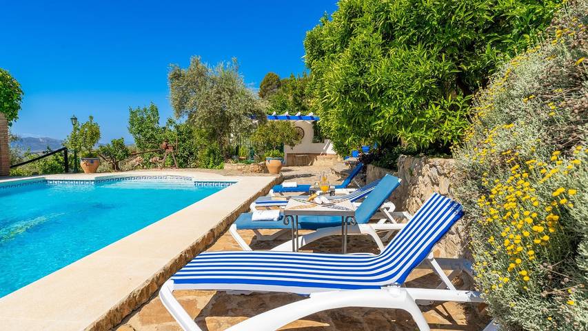 Chalet para 2 personas, con balcón/terraza y piscina - 1
