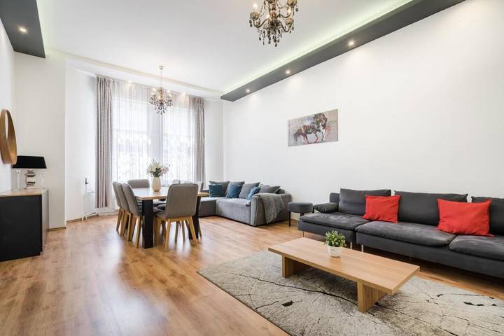 Ferienwohnung für 10 Personen, mit Ausblick in Budapest