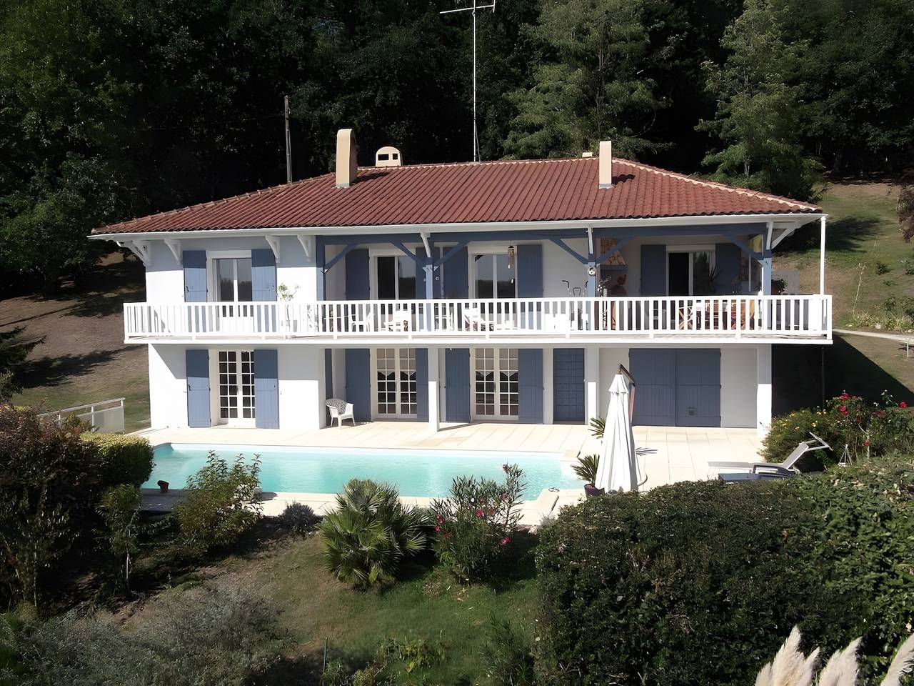 Appartement 2 à 3 personnes en périgord pourpre - Rez de Chaussée avec Piscine. in Prigonrieux, Périgord Pourpre