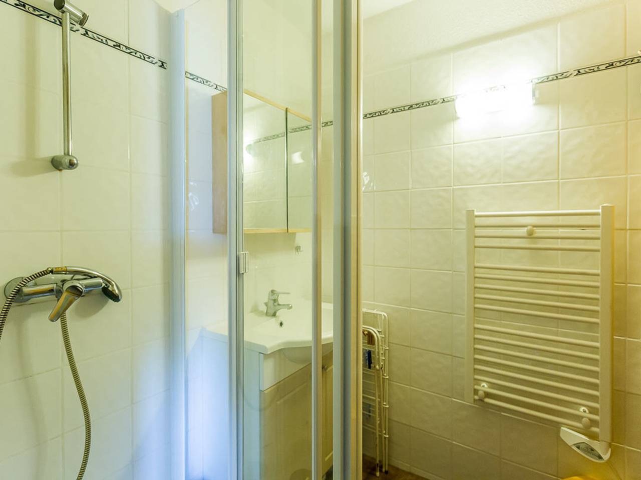 Studio entier, Studio divisible proche pistes, 4 pers., parking, belle vue in Bellentre, La Plagne-Tarentaise