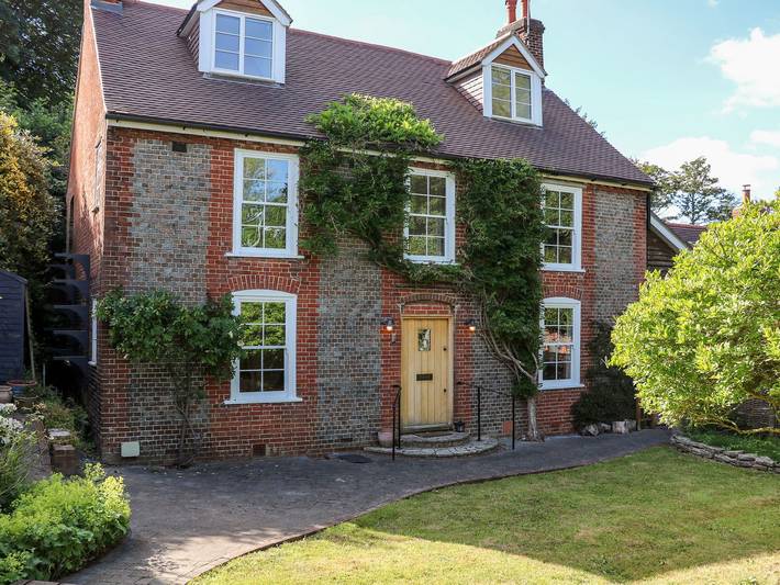 Holiday rental for 8 people in Eastleigh
