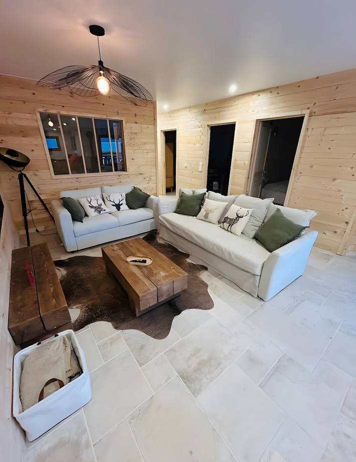 Ferienwohnung „Le Chalet Des Monts“ in Formiguères – Bergblick, Terrasse, für 6 Personen in Formiguères, Parc naturel régional des Pyrénées catalanes