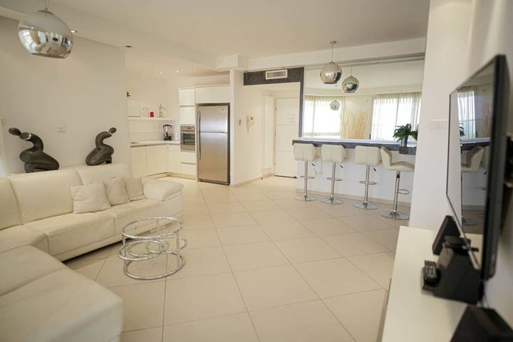 Apartamento de vacaciones para 6 personas, con balcón y piscina, Familias con niños - 1