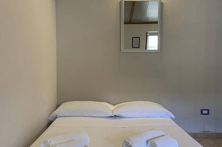 Appartamento intero, Villa Ulisse, a due passi dalla spiaggia di sant\\'agostino in Gaeta, Provincia di Latina