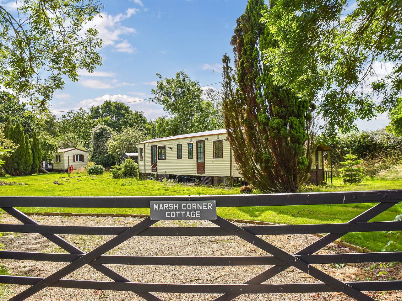 Marsh Corner Van - Uk44668 in Neatishead, The Broads