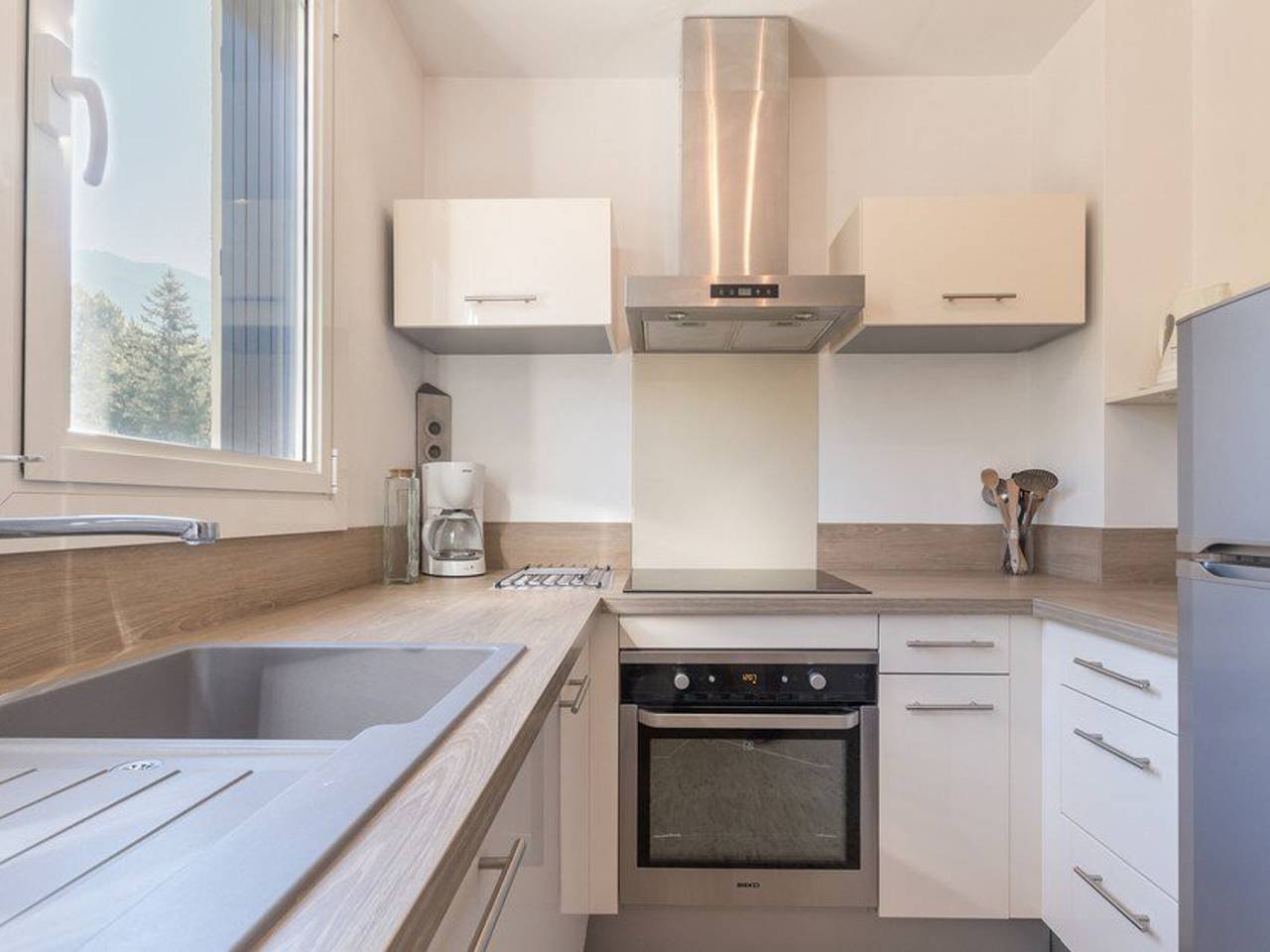 Entire apartment, Cozy 3-Room Apartment for 6 in Serre Chevalier – Parking, Ski Locker, Balcony, 3-Star Rating in Saint-Chaffrey, Serre Chevalier