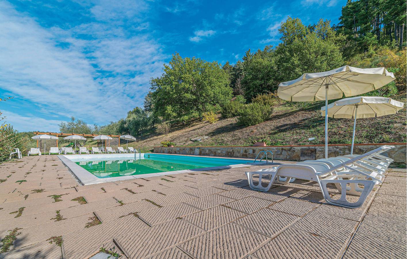 Ruhiger Rückzugsort am Fluss mit Pool, Parkplatz und WiFi in Dicomano, Florenz Provinz