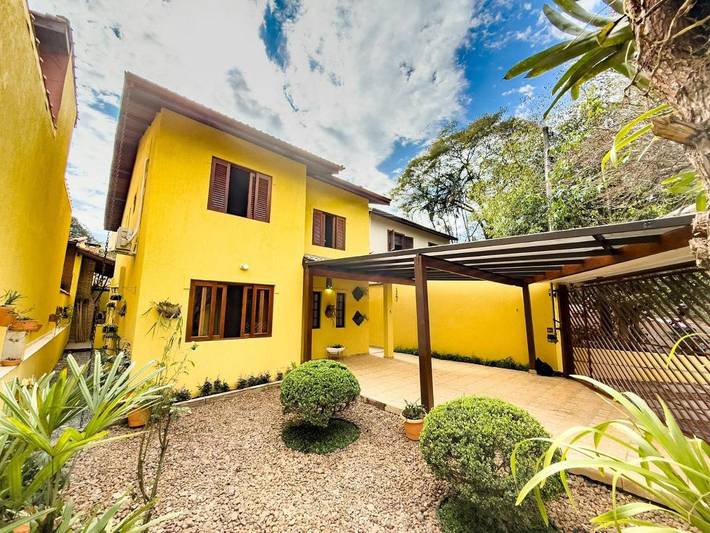 Casas e apartamentos de temporada para 7 pessoas, com terraço, com animais de estimação em Carapicuíba