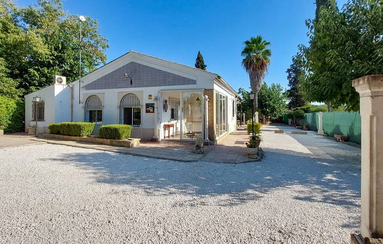 Charmante Wohnung in Montilla mit Pool und Parkplatz in Montilla, Córdoba Provinz