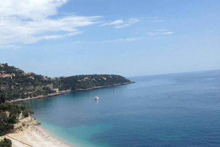 Ferienwohnung für 4 Personen, mit Balkon und Garten sowie Pool in Roquebrune-Cap-Martin