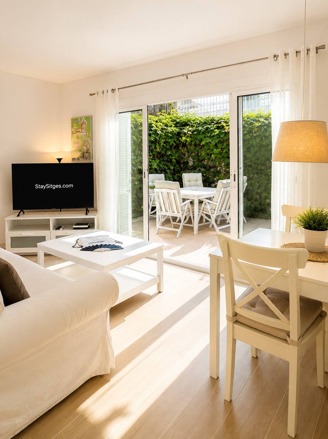 Appartement entier, Appartement de vacances pour 2 personnes avec terrasse in Platja Fonda (Sitges), Sitges