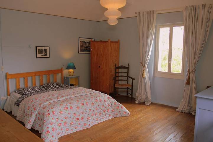 Gîte pour 4 personnes, avec terrasse ainsi que piscine et jardin à Beaumont-de-Lomagne - 2