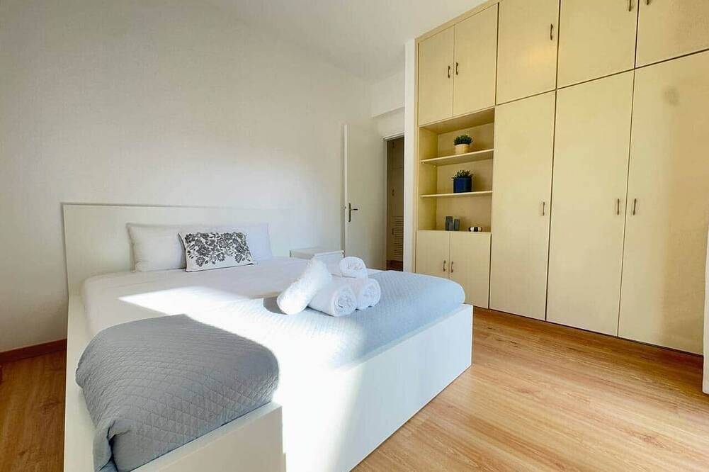 Entire apartment, Wealthystays: Stasandrou Residence in Nicosia, South Cyprus