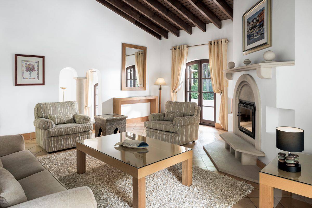 Pine Cliffs Resort - Villa Aurora in Praia da Falésia, Albufeira