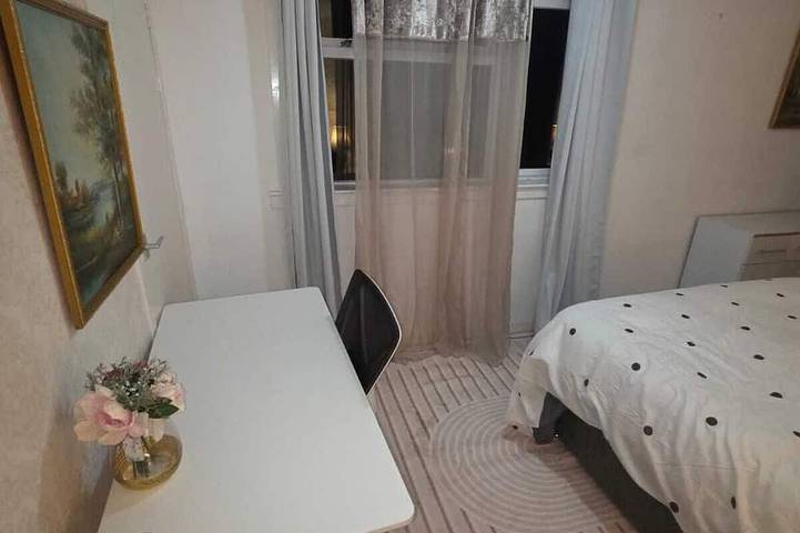 Ganze Wohnung, Cozy, Central & Clean-The Ideal Two-Bedroom Apartment for Your Next Gataway in Orkney Inseln