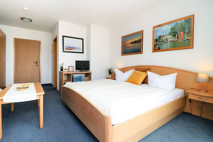 Ferienwohnung für 2 Personen, mit Terrasse am Saaler Bodden - 3