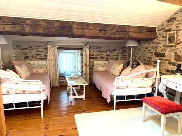 Location de vacances pour 4 personnes, avec jardin et vue, adapté aux familles à Cuxac-Cabardès - 3