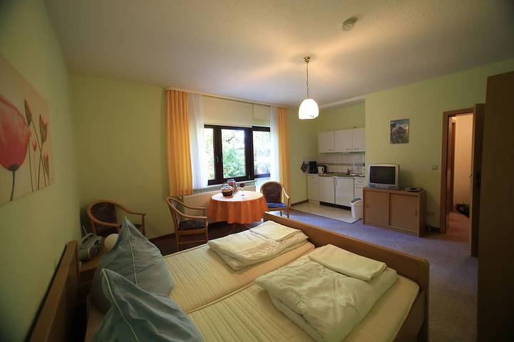 Agriturismo für 2 Personen, mit Terrasse in Bergen auf Rügen