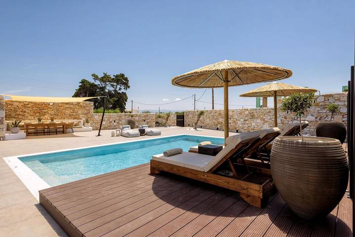 Location de vacances pour 10 personnes, avec vue sur l’océan ainsi que jardin et balcon dans Drios - 2