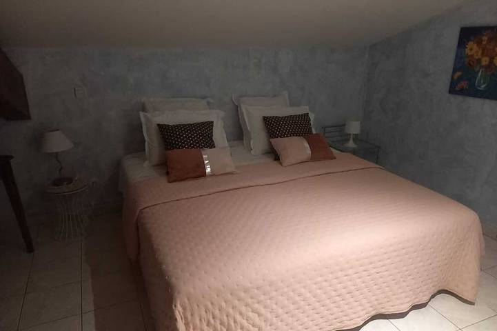 Location de vacances pour 6 personnes, avec jardin et terrasse à Durfort-Lacapelette - 3