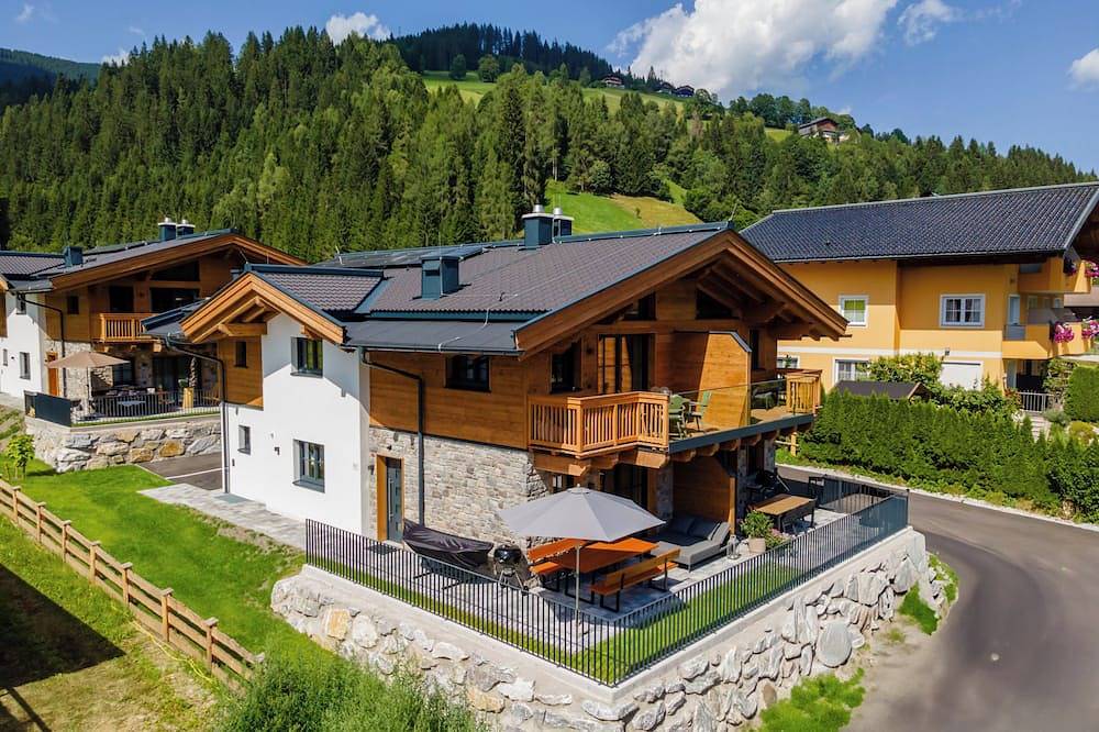 Modernes Chalet mit Zirbensauna am Skilift in Wagrain, Ski Amadé