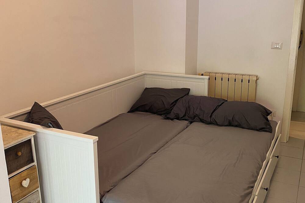 Entire apartment, Studio apartment 50 meters from the sea in Montesilvano Marina, Montesilvano